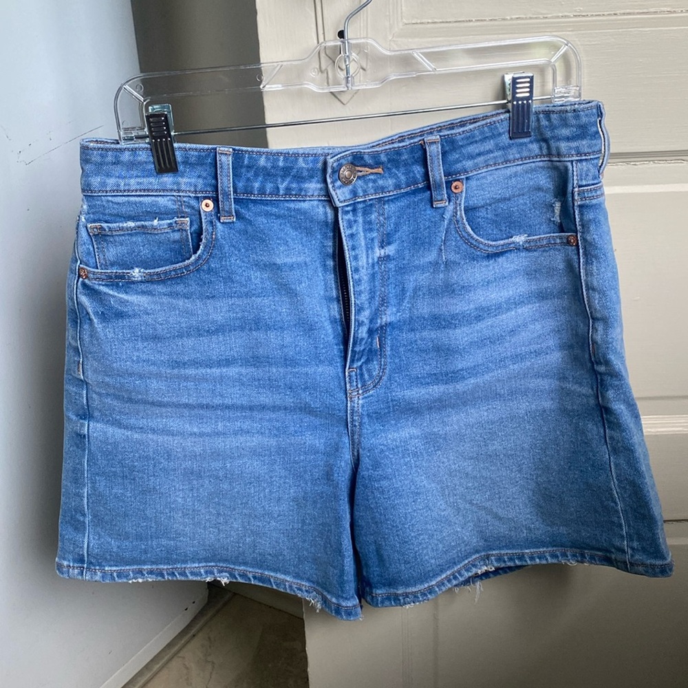 American Eagle Highest Rise Baggy Denim Short size 10